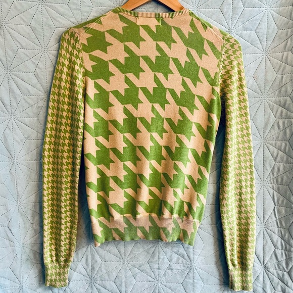 Funky houndstooth Isaac Mizrahi sweater - Picture 4 of 8
